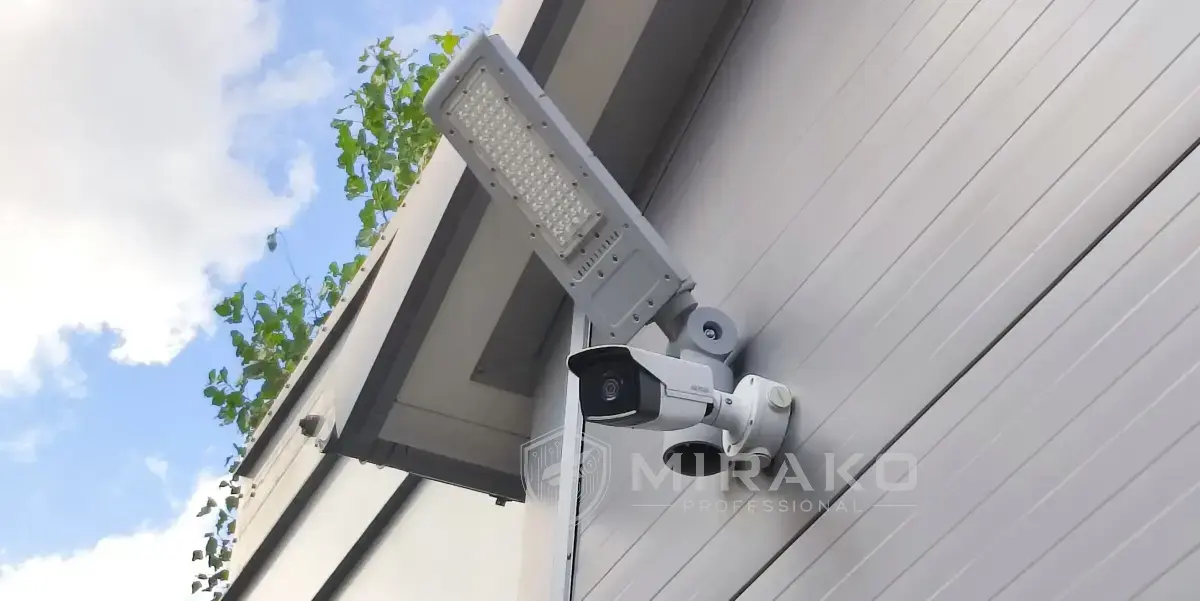 Stopniowa modernizacja monitoringu w firmie koło Brzezin – sieć, UPS i 5G