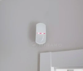 Czujka ruchu Satel systemu ABAX 2 podczas testu