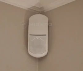 Nowa bezprzewodowa czujka ruchu w systemie alarmowym